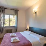 Guesthost - Cozy With Terrace In *